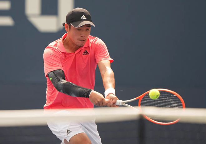 社交媒体上 社交媒体上