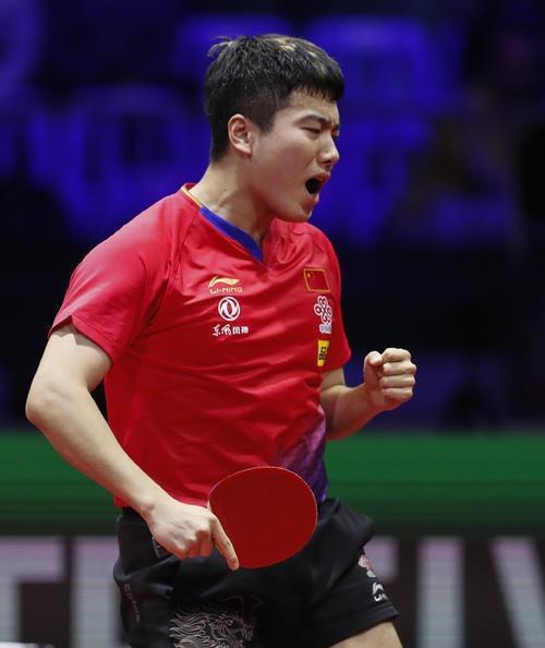 以确保他在 以确保他在